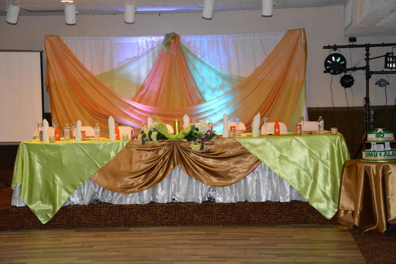 Columbus Grand Hotel & Banquet Center Экстерьер фото