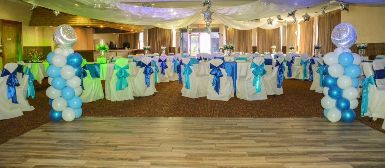 Columbus Grand Hotel & Banquet Center Экстерьер фото